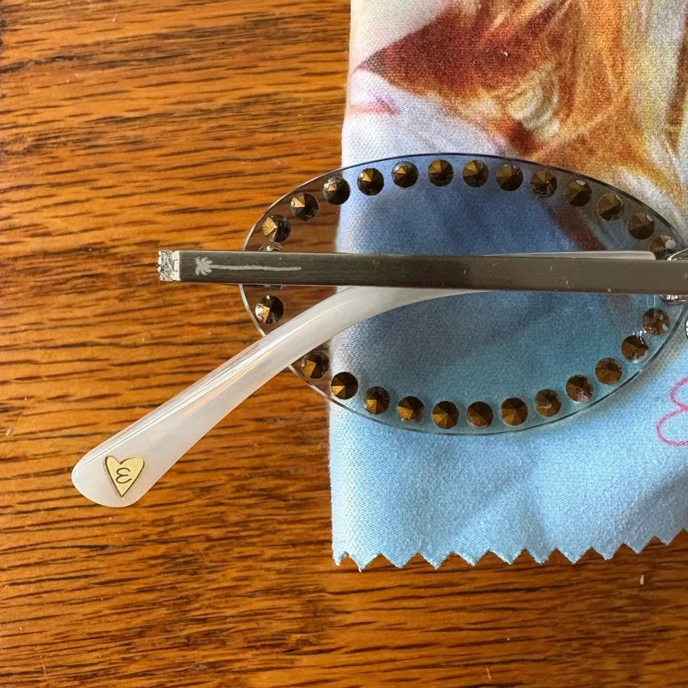 Y2K Emma Chamberlain x Crap Eyewear Sunglasses (Prima Donna, sold out model) - Picture 5 of 7